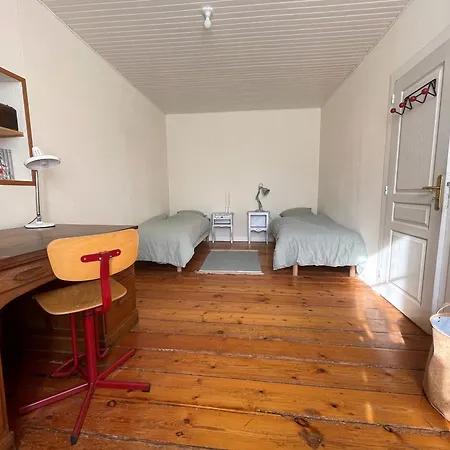 Holiday home Grande Maison Familiale Au Coeur Du Finistere Landudal