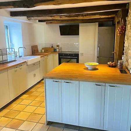 Grande Maison Familiale Au Coeur Du Finistere Holiday home *