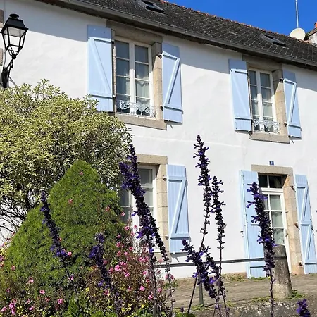 Grande Maison Familiale Au Coeur Du Finistere Holiday home *